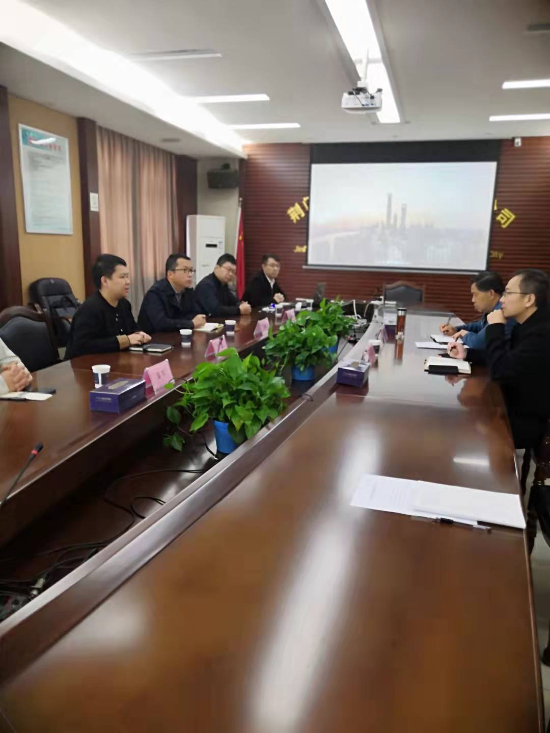 1635214903954753.jpg image001.jpg